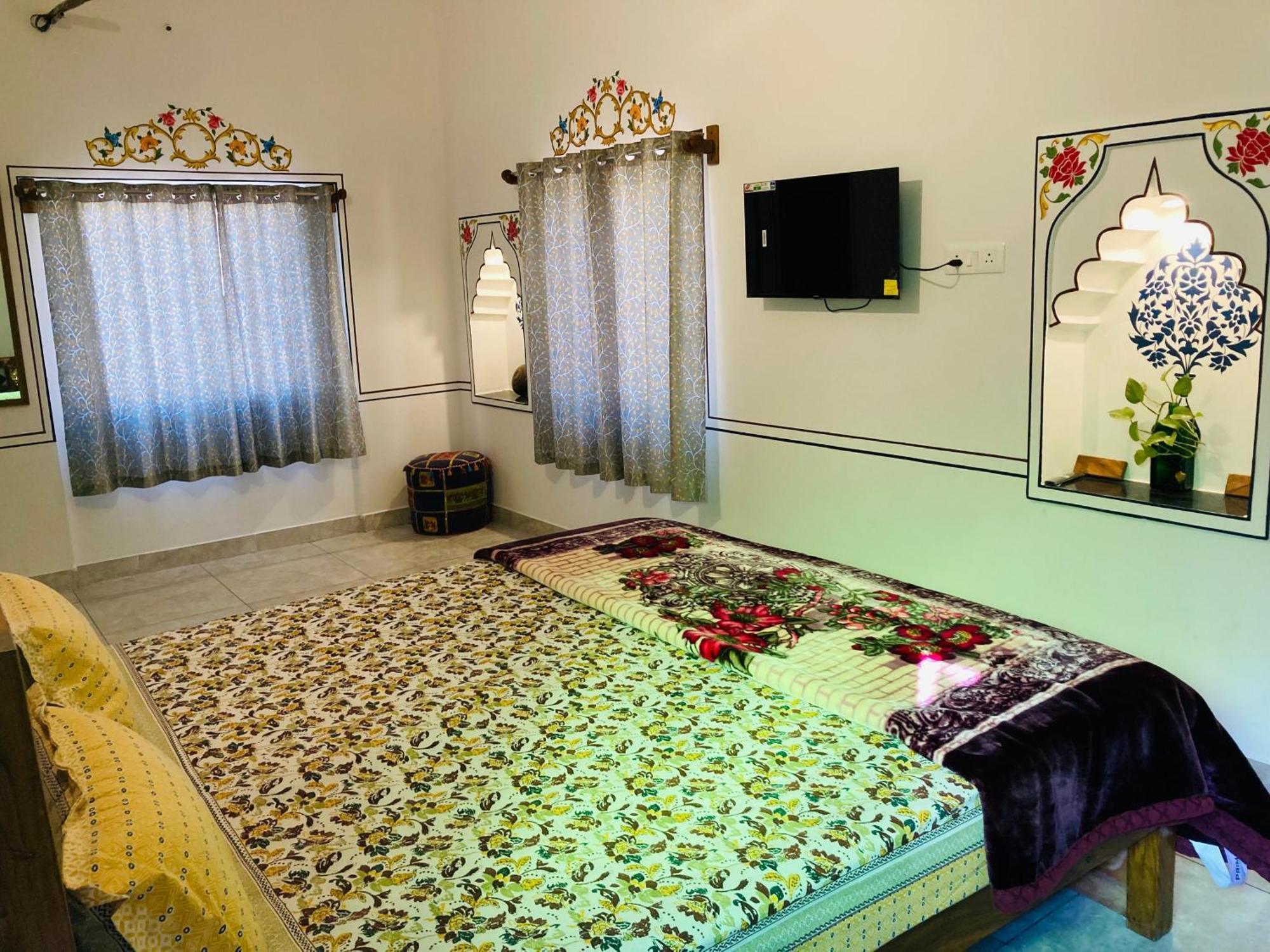 Hotel Tulsi Palace Пушкар Номер фото